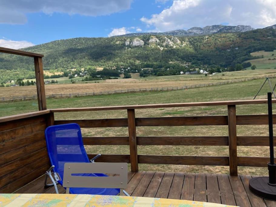 Chalet Cosy, Belle Vue, Dans Le Massif Du Vercors Lans-en-Vercors Exterior foto